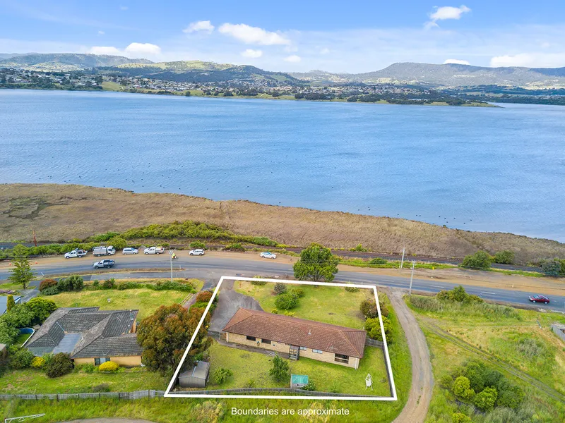 Views, Land and Level - Opportunity Plus!