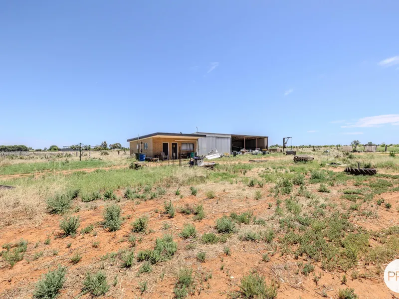 Rare Opportunity on 16.1 Acres (approx.)