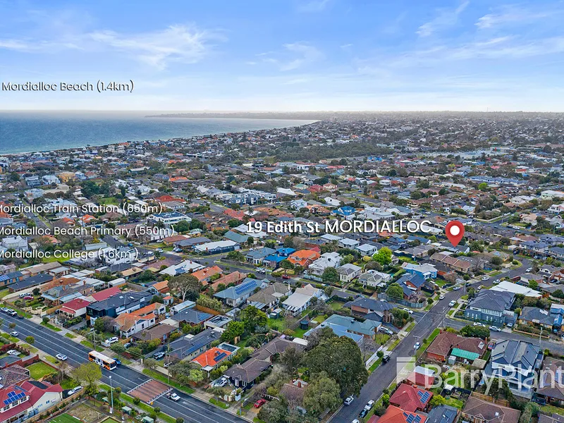Superb opportunity in the heart of Mordialloc.