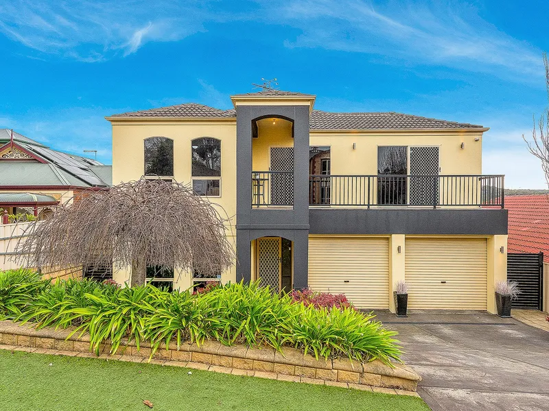 Refined Executive Residence - Perfect for the Larger or Extended Family