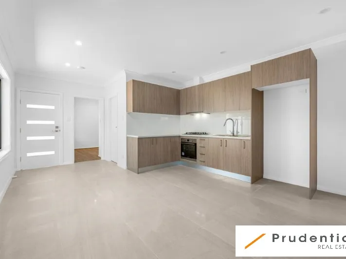 BRAND NEW GRANNY FLAT