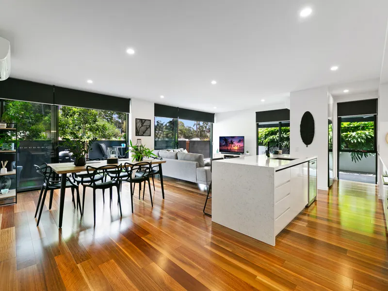 Immaculate - Spacious - Pet Friendly - Ground Floor - 2 car spaces