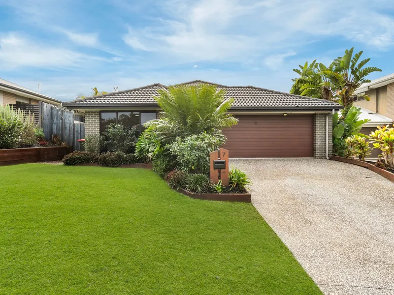 SERENE & PRISTINE WITH FANTASTIC OUTDOOR