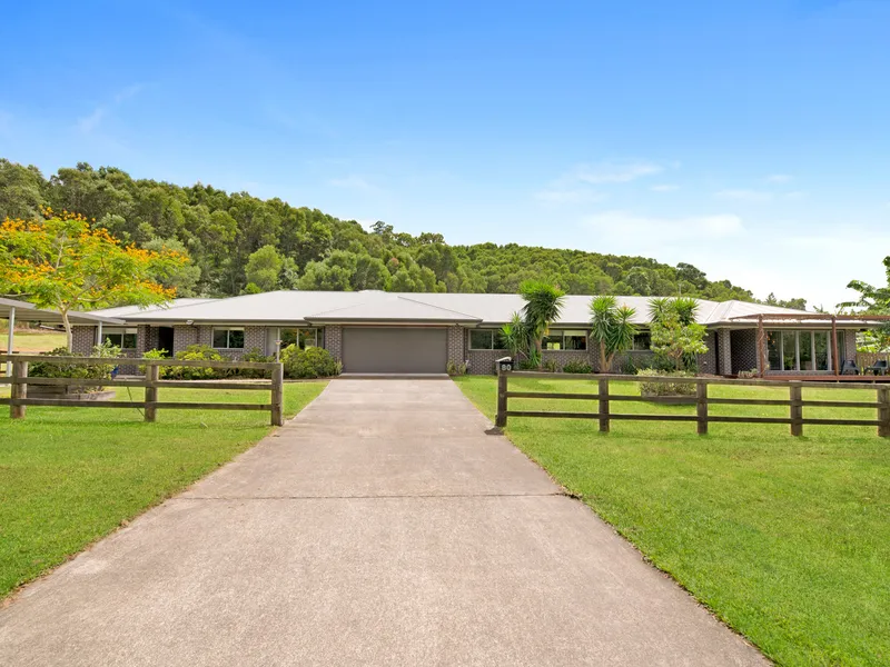 Unique Dual Living opportunity in the Exclusive Grange Estate Willow Vale