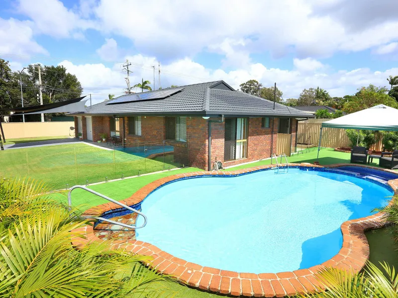 Coombabah’s Best Buy