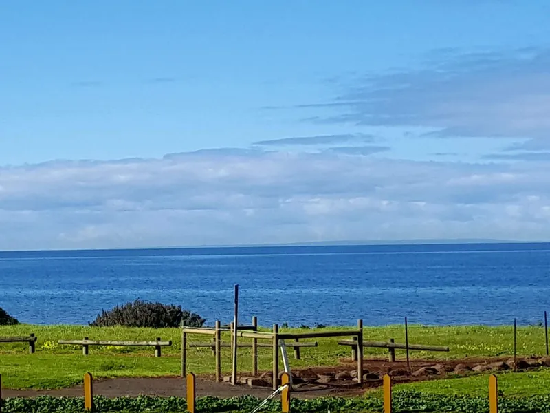 Bay frontage 1500 m² with uninterrupted views across the bay. With a great  Business opportunity a {B&B} or life style by the sea it's up to you!