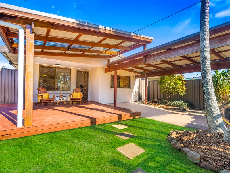 Low Maintenance Beach-Side Home!