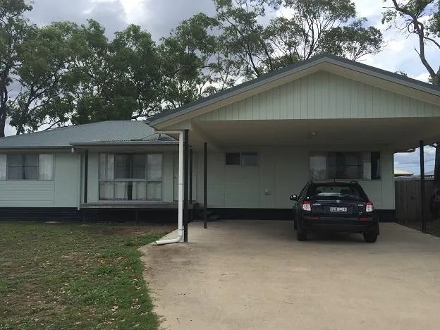 4 Bedroom Home Close to it All