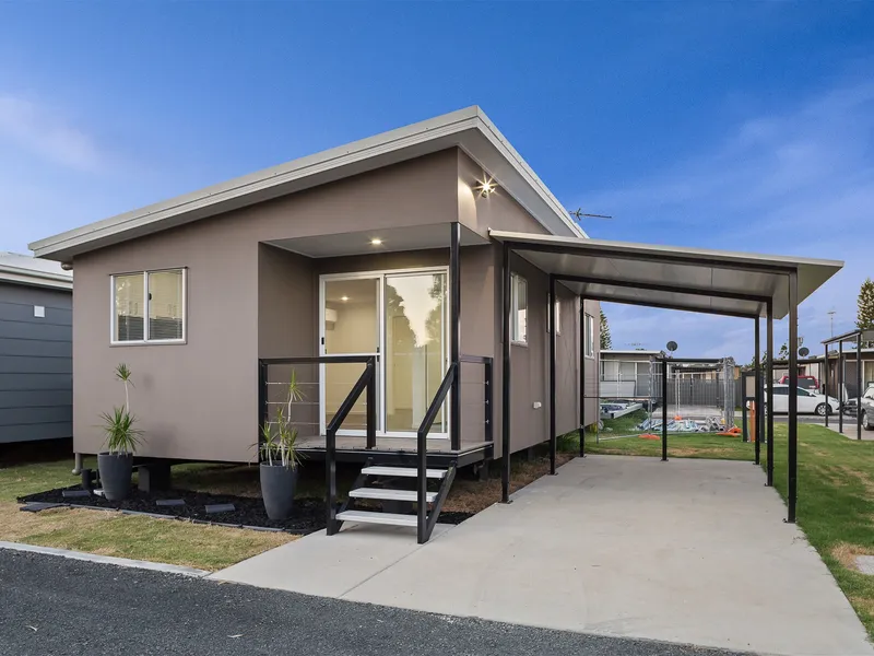 NEW HOME FOR RENT...NO BOND...NO CONTRACT... 40+ LIVING