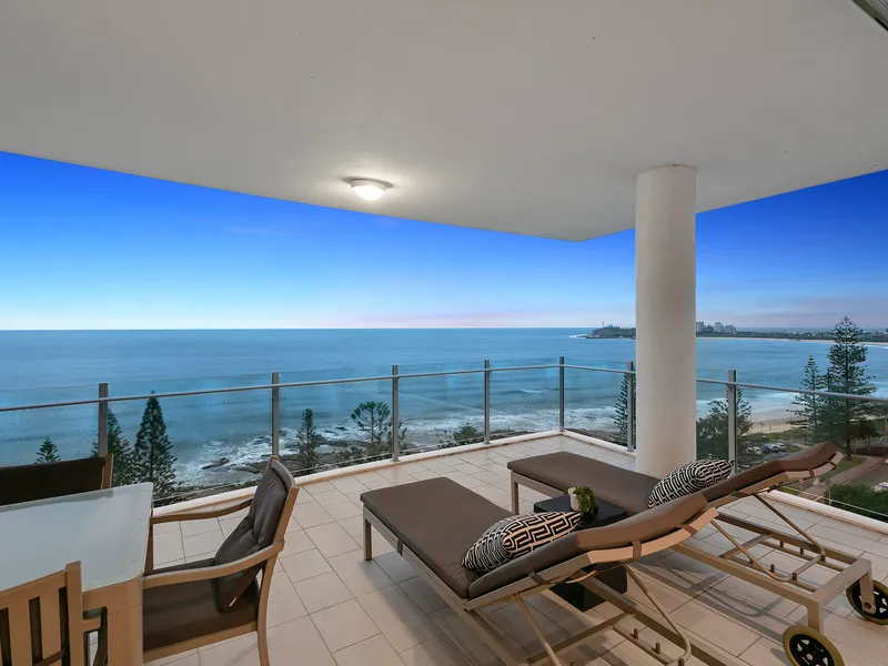 SUB-PENTHOUSE ELEGANCE IN THE HEART OF MOOLOOLABA