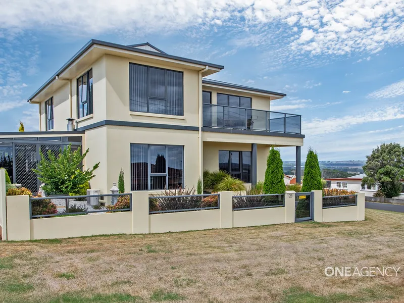 One of Smithton's most prestigious & luxurious homes!