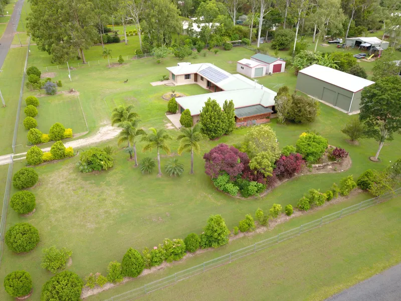 QUALITY TOLGA HOME WITH SHEDS GALOUR