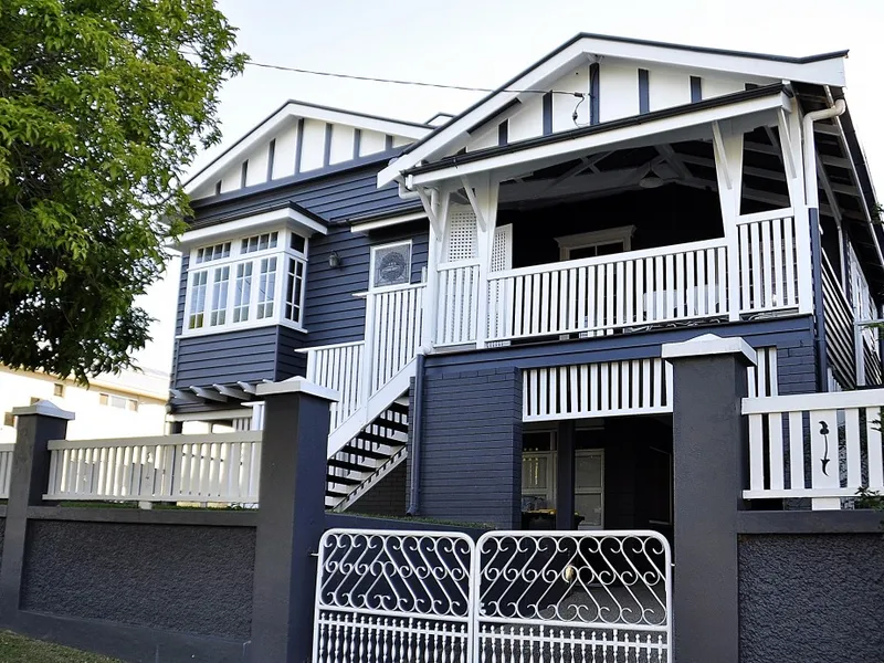 2 Rooms left -  in a modern share house available now !!!