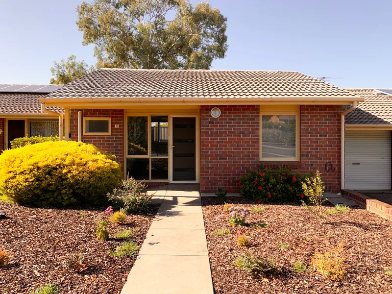 Newly renovated 1 bedroom home located in the Ridgehaven Rise Retirement Village  