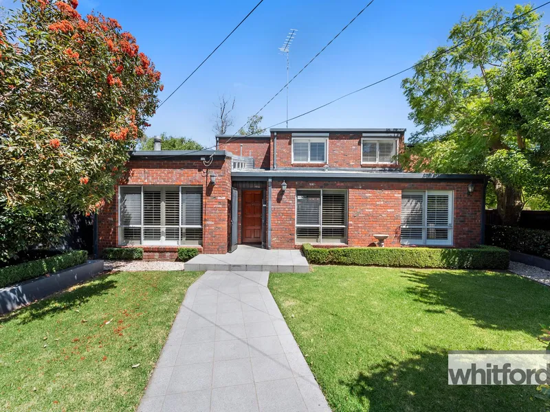 Large family living in the river precinct