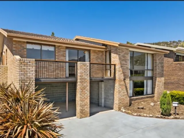 Villa Unit in the heart of Sandy Bay