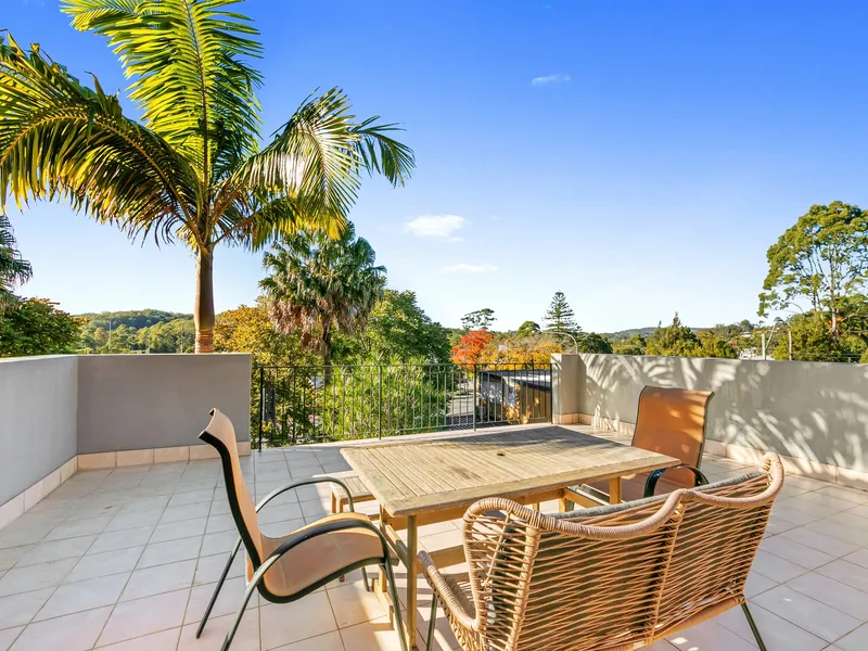 Incredibly Unique & Spacious Apartment with Huge Entertaining Terrace!