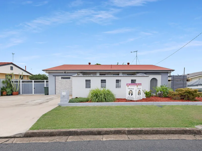 GORGEOUS FAMILY HOME IN CENTRAL SOUGHT AFTER KEPNOCK