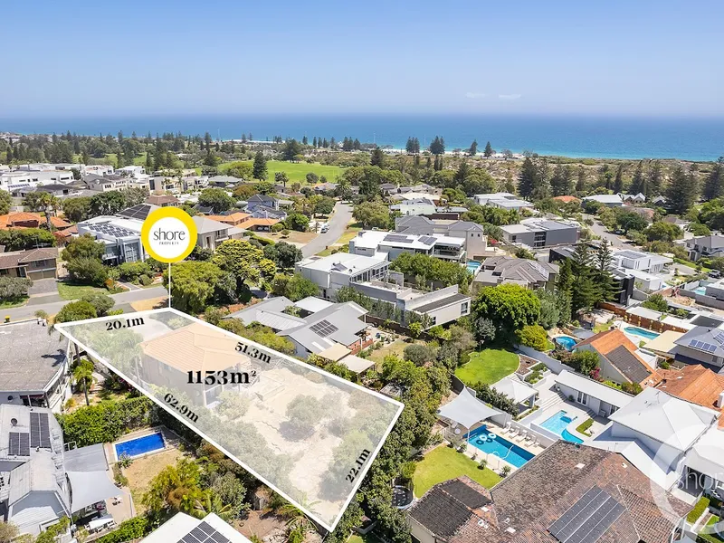 CENTRAL CITY BEACH | OCEANSIDE DRESS CIRCLE | NORTH FACING REAR WITH OCEAN VIEWS | MAMMOTH 1153SQM LANDHOLDING