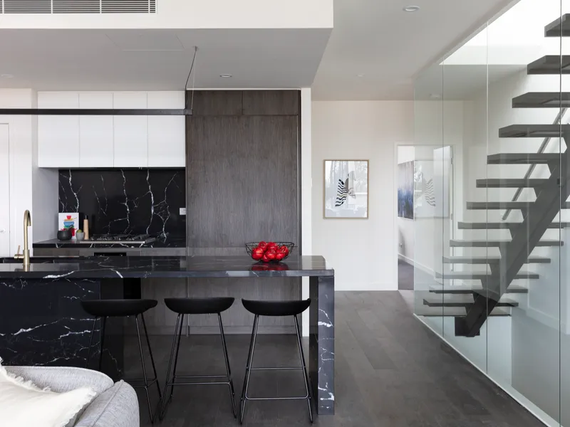 Full panoramic Bay Views