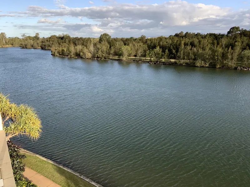 Exclusive Villa on the Water