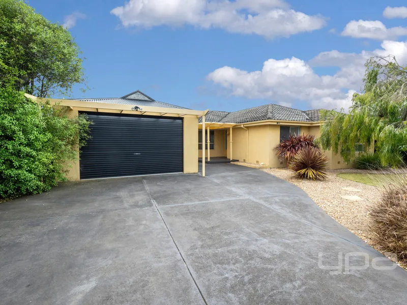 SUPERB FAMILY BEACH HOME
