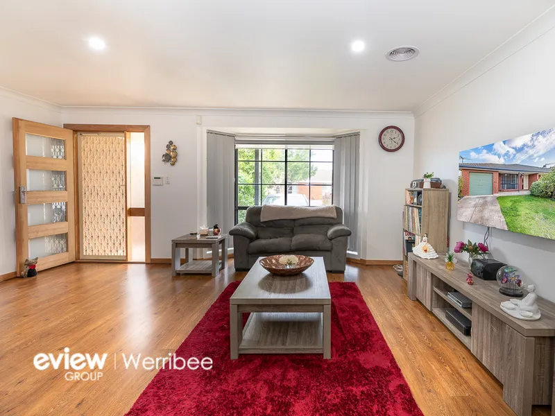 2 Bedroom Charmer In Standout Location