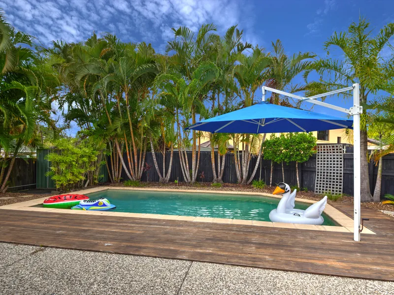 Spacious Private Large Family Home