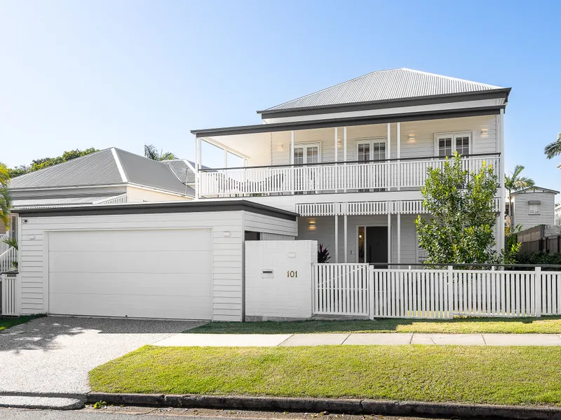 Perfect Family Living in Bulimba Heartland