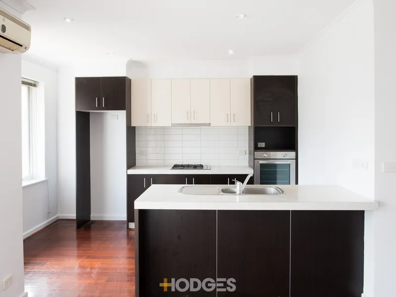 SPACIOUS FIRST FLOOR TWO BEDROOM APARTMENT | HODGES CAULFIELD