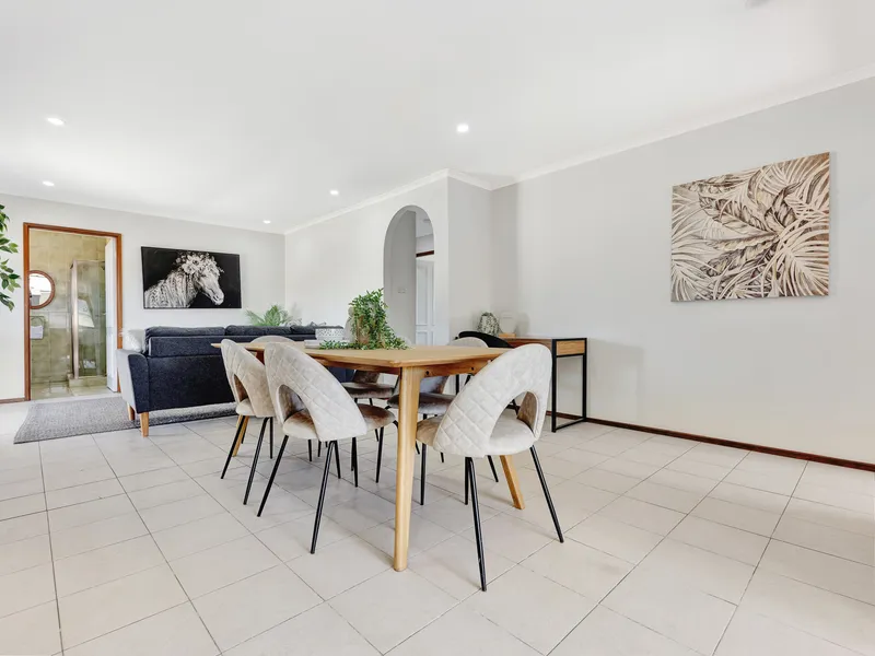 Charming, well-located family home!!