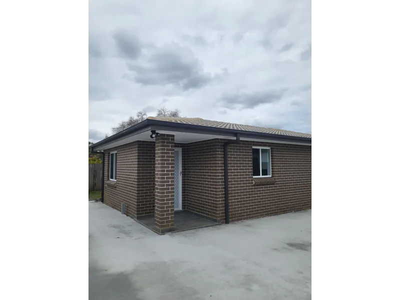 NEAR NEW MODERN 3 BEDROOM HOME !!!”