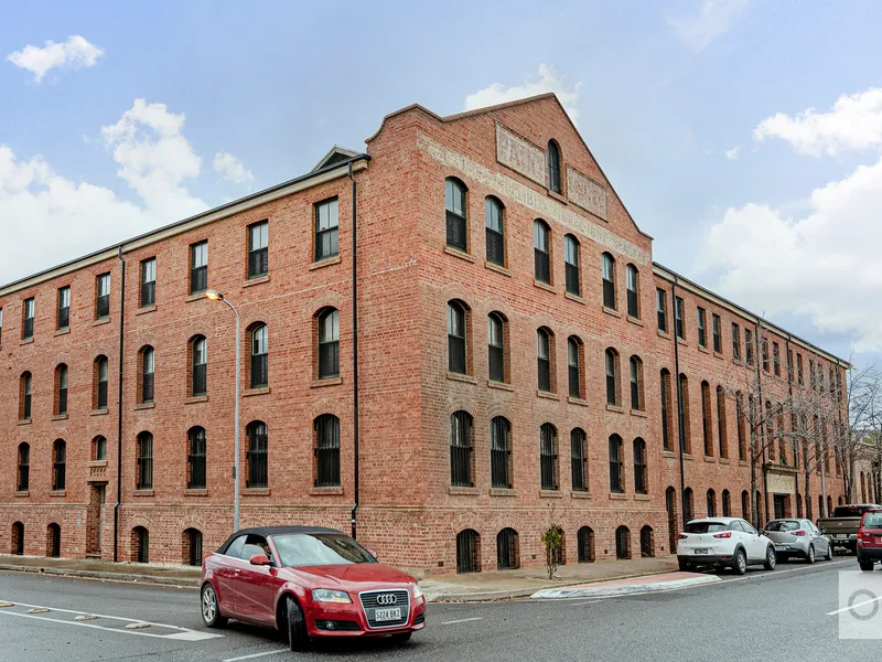 Historic and unique apartment