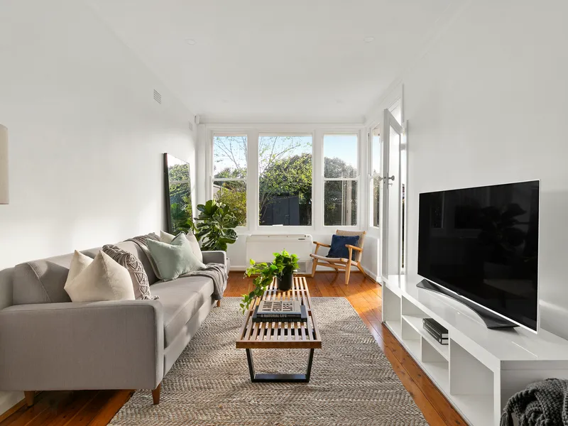 Beautifully presented two bedroom home, abundance of living space