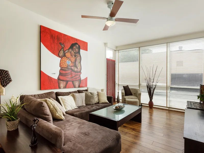 Spacious Apartment In Sought After Location