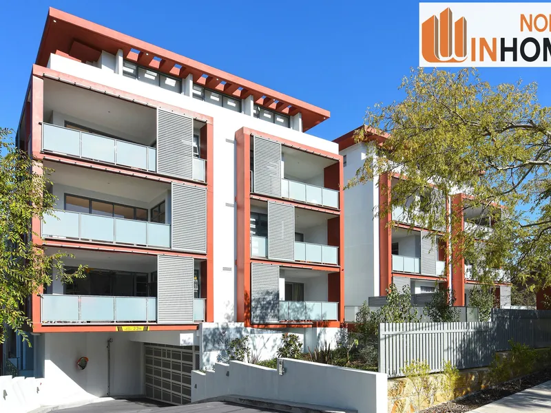 AS NEAR NEW ONE BEDROOM WITH STUDY IN LINDFIELD