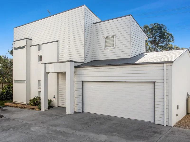 Luxury Living in Castle Hill