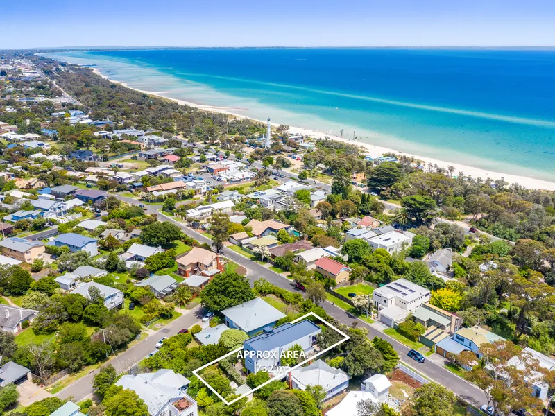 Bay Views on a Grand Scale