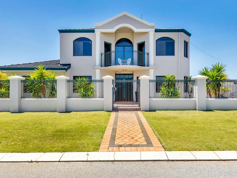 Just Listed! Elegance & Style