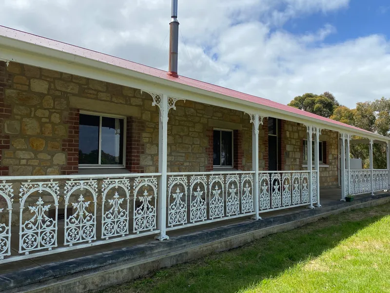 Classic family home......