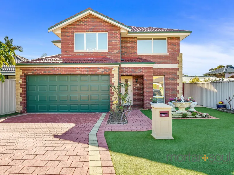 Expansive Family Home, so EASY TO ENJOY!