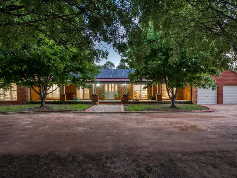 This Lifestyle Property is one not to be missed (bring your pony )