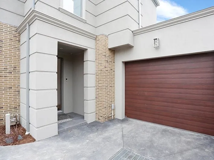 Luxurious 3 Bedroom Townhouse