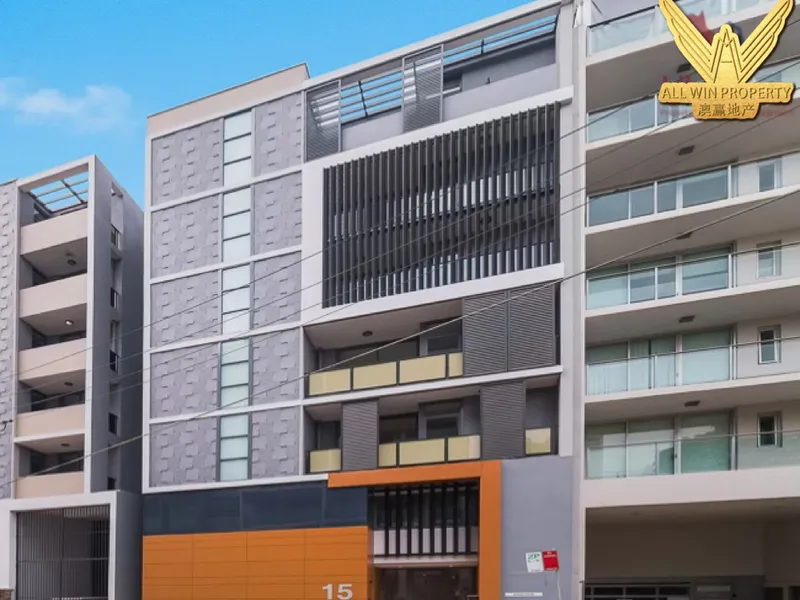 2 bedroom apartment with a big yard in Waterloo