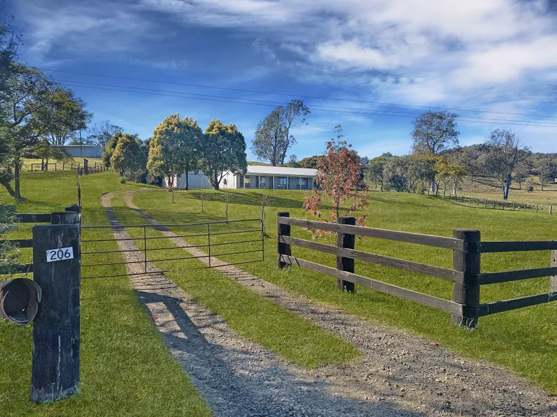 4 BEDROOM HOME AT EDEN CREEK