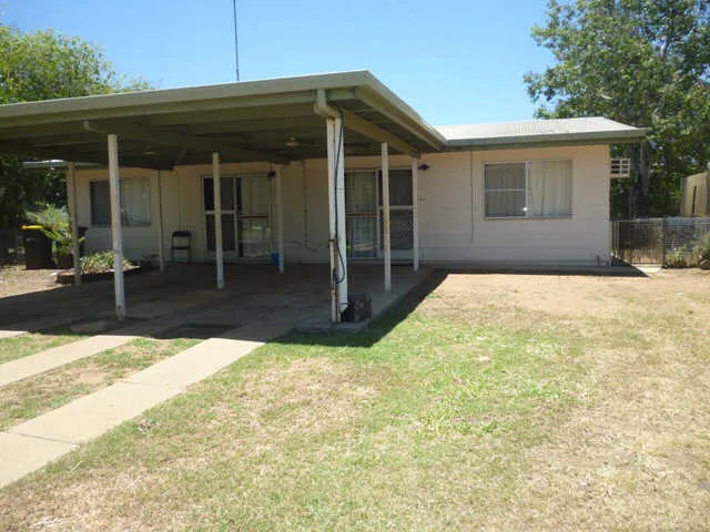 2BED/1BATH-QUIET LOCATION!