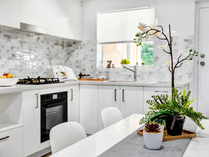 Ravishingly renovated and presented to perfection