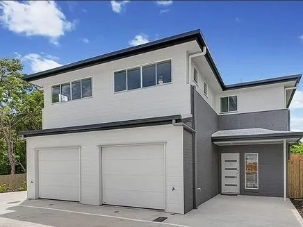 MODERN TOWNHOUSE- PET FRIENDLY- GREAT VALUE