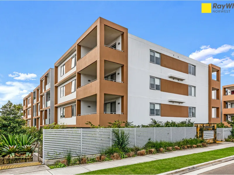 spacious 1 bedroom Apartment in Rouse Hill for Sell