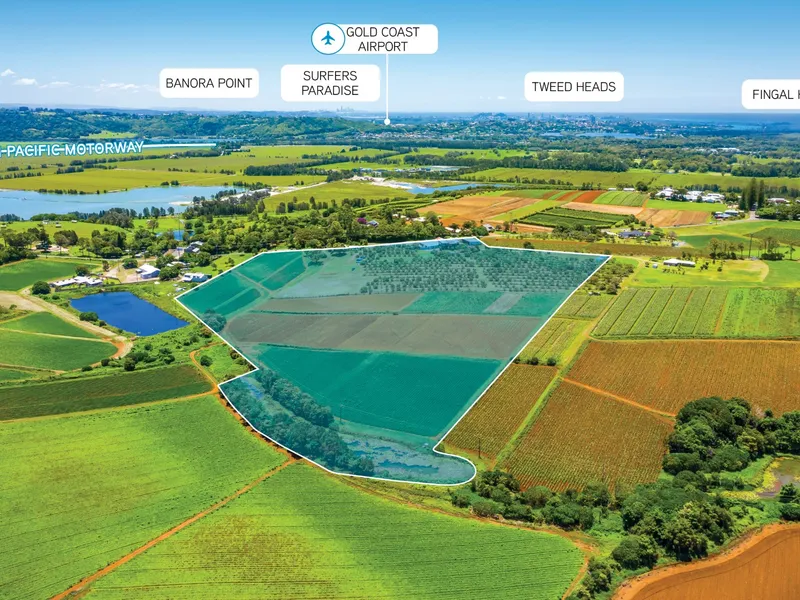 Spectacular Lifestyle Property with Income and Ocean/Hinterland Views